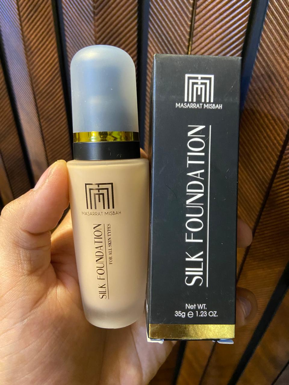 Masarrat Misbah Silk Foundation Smooth & Flawless Coverage
