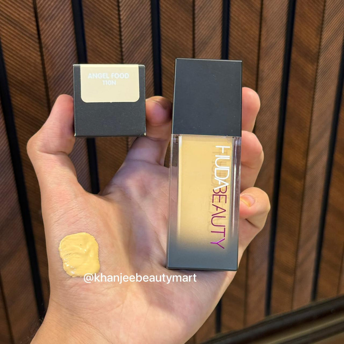 Huda Beauty #FauxFilter Luminous Matte Full Coverage Liquid Foundation