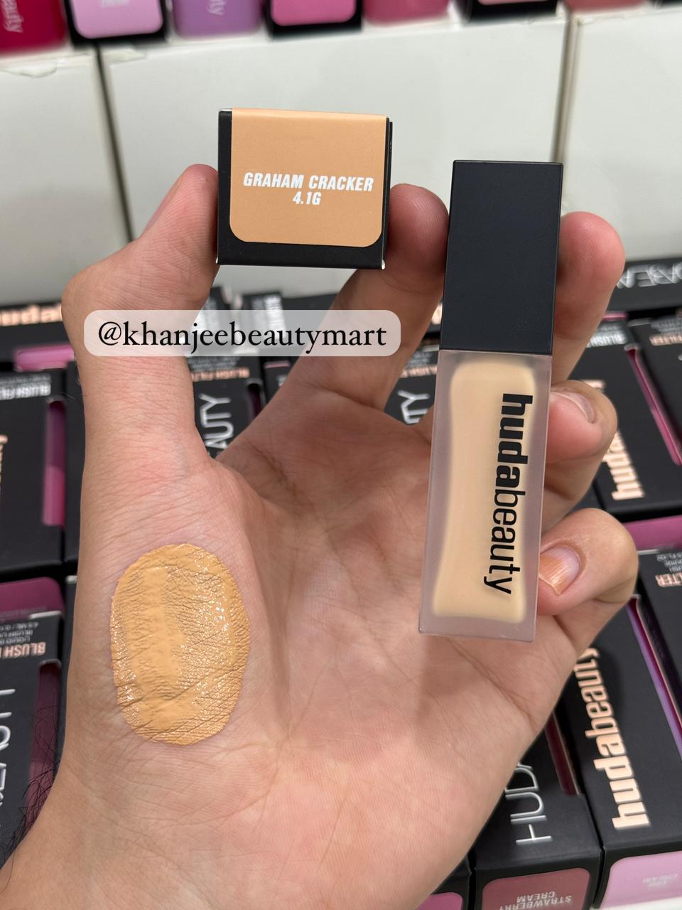 Huda Beauty Luminous Matte Concealer & Colour Corrector 4 Shades