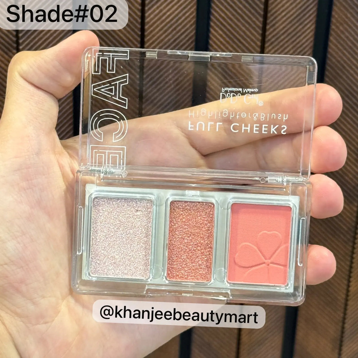 DoDo Girl Full Cheeks 3-Color Highlighter & Blush Palette Kit