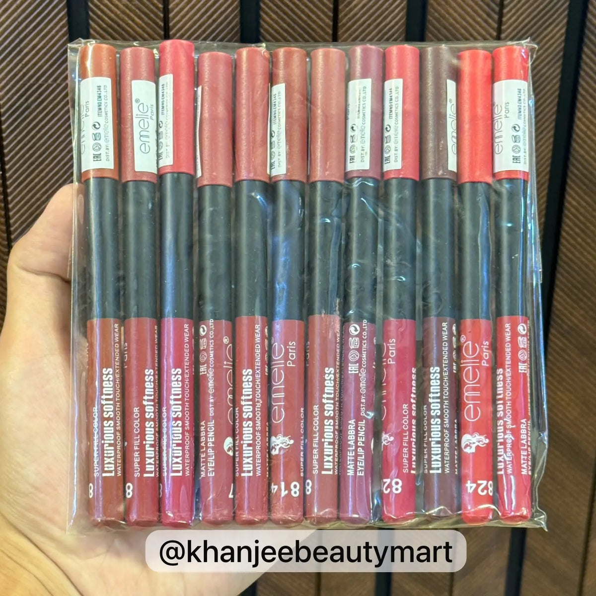 Emelie Paris Matte Labbra Waterproof Eye & Lip Pencil 12-Piece Set (Item No. EM4346)
