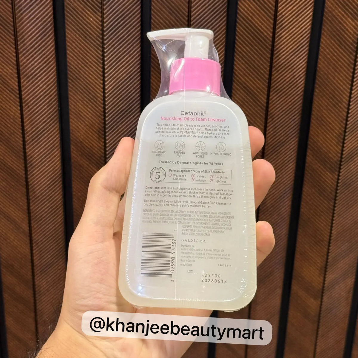 Cetaphil Nourishing Oil to Foam Cleanser for Normal to Dry Skin