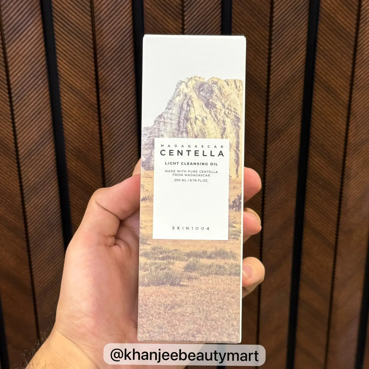 SKIN1004 Madagascar Centella Light Cleansing Oil