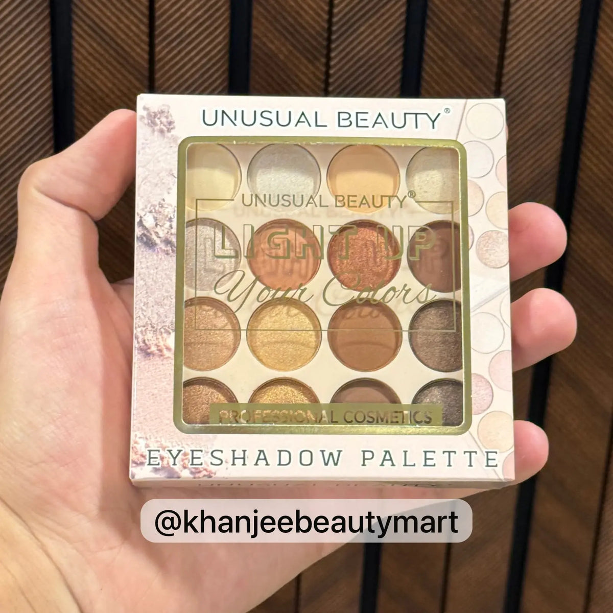 UnUsual Beauty 2 in 1 (Eyeshadow +Blush+Highliter) Makeup Pallete