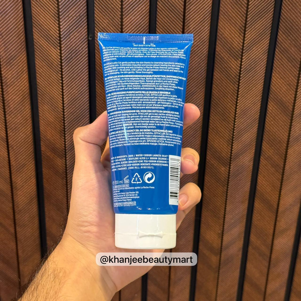 a Roche-Posay Effaclar Purifying Foaming Gel, 200 ml
