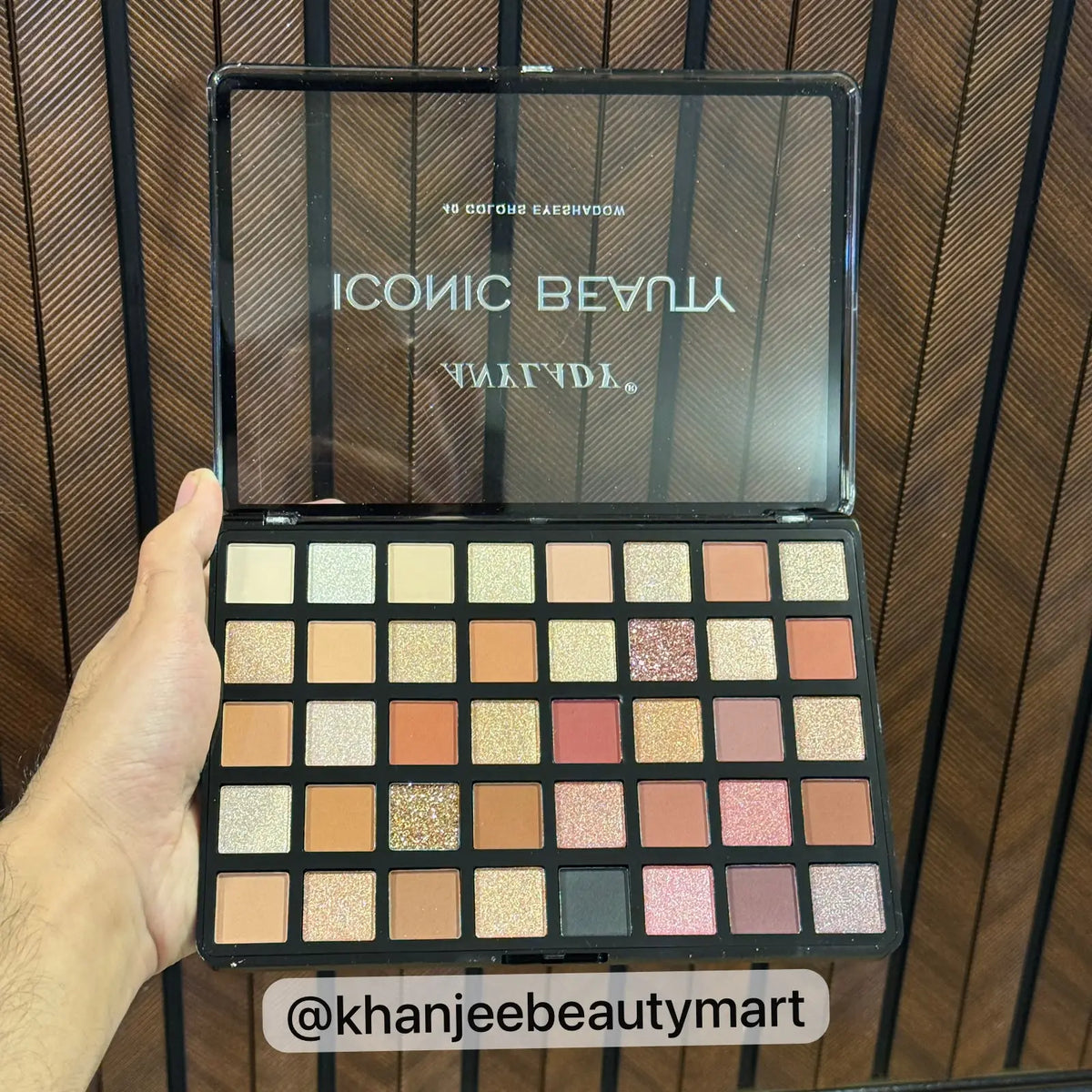 Any Lady 40 Color Eyeshadow Palette – Shimmer & Matte