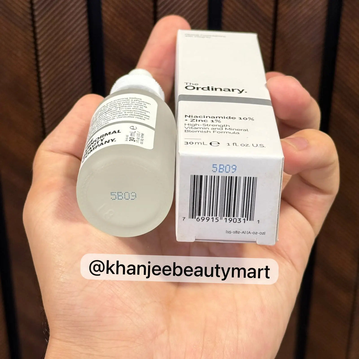 The Ordinary Niacinamide 10% + Zinc 1% – High-Strength Vitamin and Mineral Blemish Formula – 30 ml / 1 fl. oz. U.S.