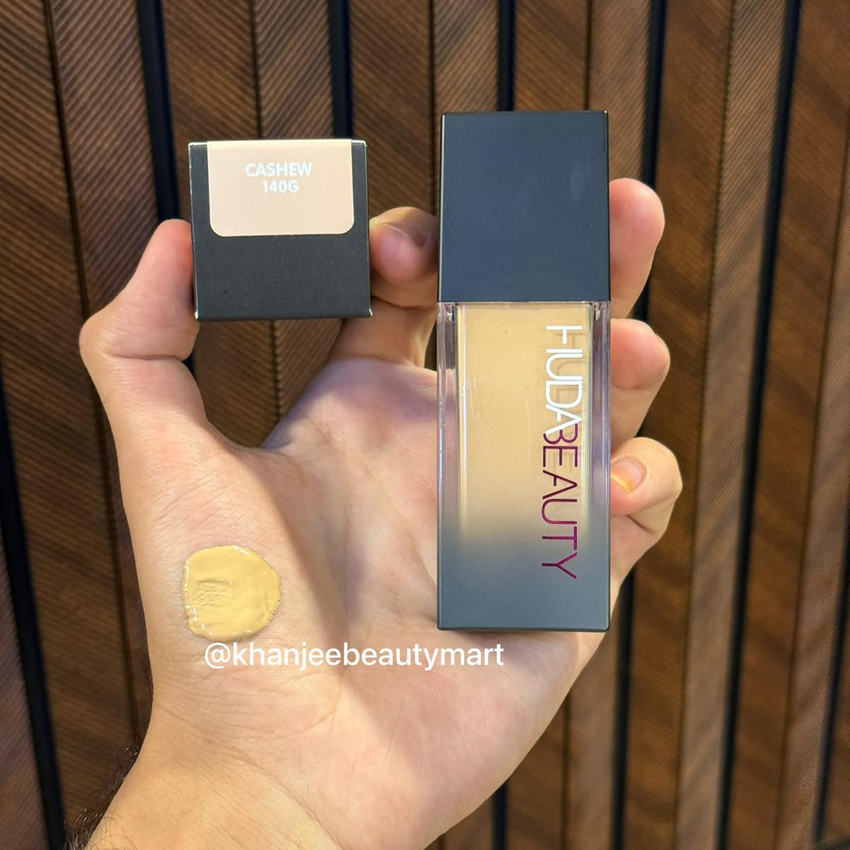 Huda Beauty #FauxFilter Luminous Matte Full Coverage Liquid Foundation