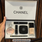 Chanel 6-Piece Makeup and Fragrance Gift Set