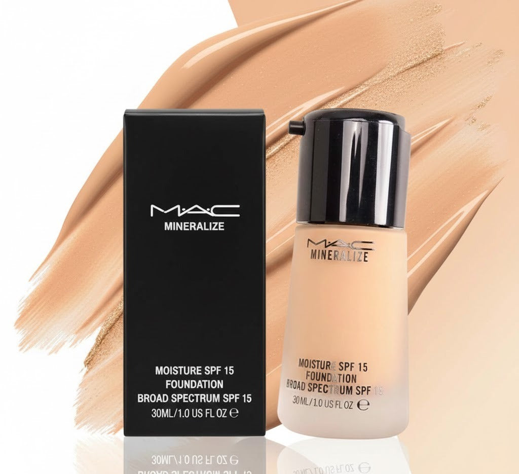 MAC Mineralize Moisture SPF 15 Foundation